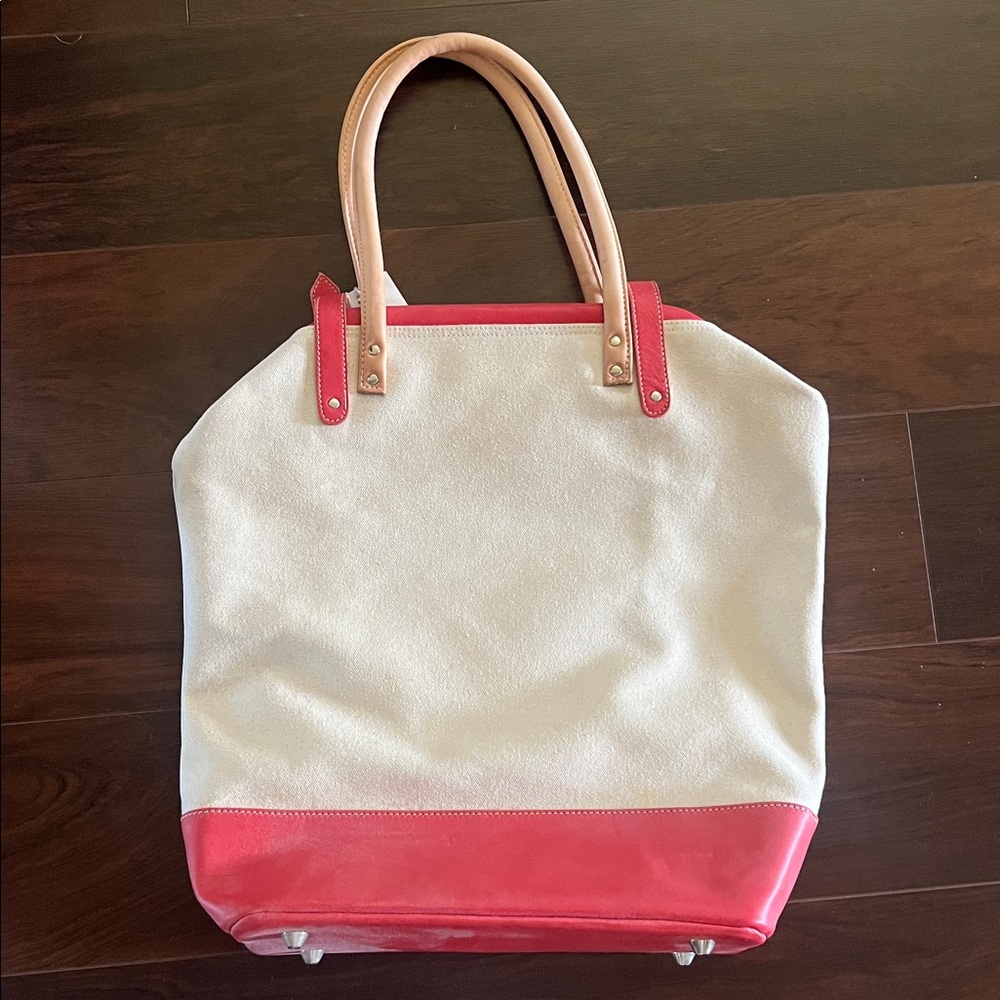 Fleabags Limited Edition NWT Handbag Tote - Picture 3 of 7